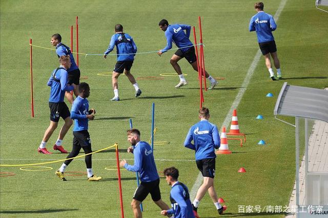 郭艾伦复出13+8辽宁7连胜 浙江大胜北京37分